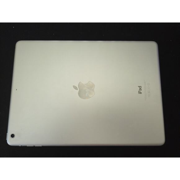 Apple iPad Air A1476 32 GB, Wi-Fi + 4G, 9.7 in - Silver - Picture 3 of 4